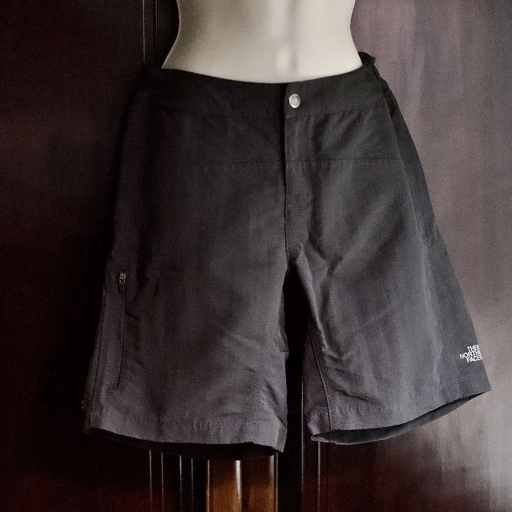 The North Face Shorts Gray Adjustable Waist S/P